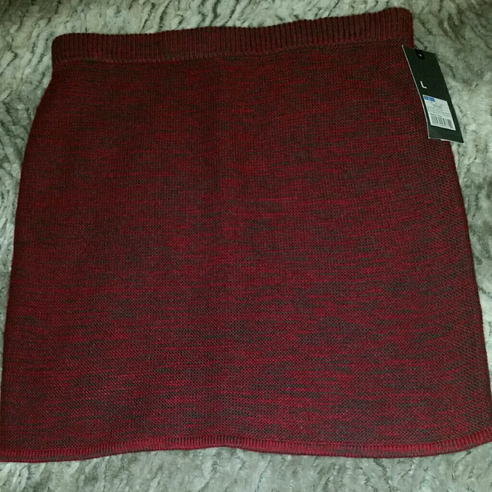 Mossimo Women's Sweater Skirt Size L NEW